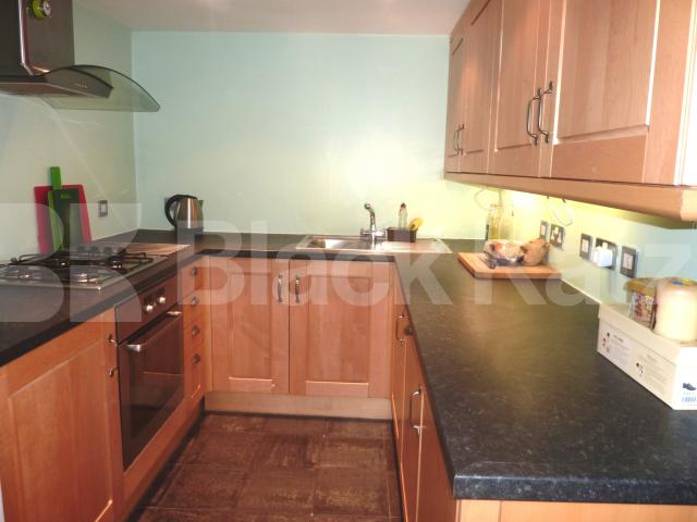 			NEW INSTRUCTION! AVAIL 02/02/19, 1 Bedroom, 1 bath, 1 reception Flat			 Royal College Street, CAMDEN